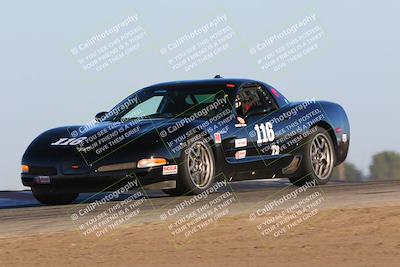 media/Oct-15-2023-CalClub SCCA (Sun) [[64237f672e]]/Group 2/Qualifying/